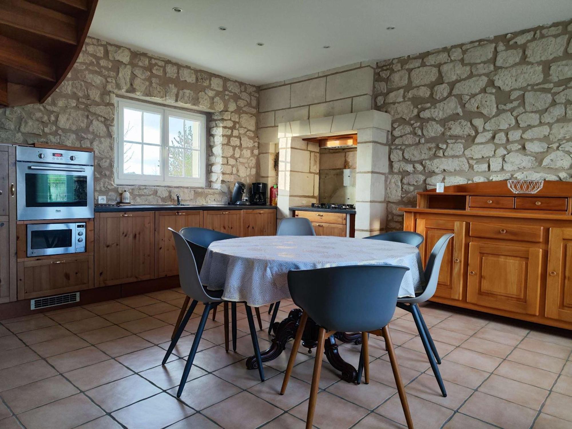 Gites Les Volets Rouges D'Allonnes Allonnes  Room photo